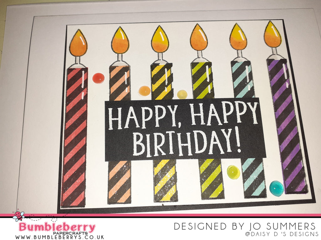 Production en masse de cartes d'anniversaire à l'aide du jeu de tampons Make A Wish de Concord & 9th