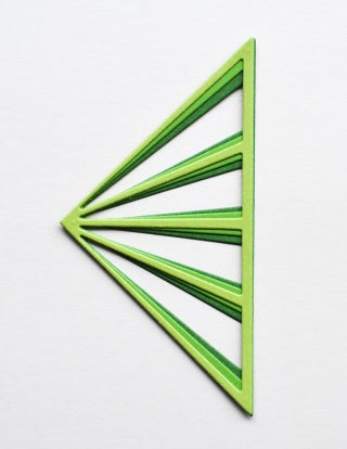 Ensemble de couches triangulaires de rayons de soleil