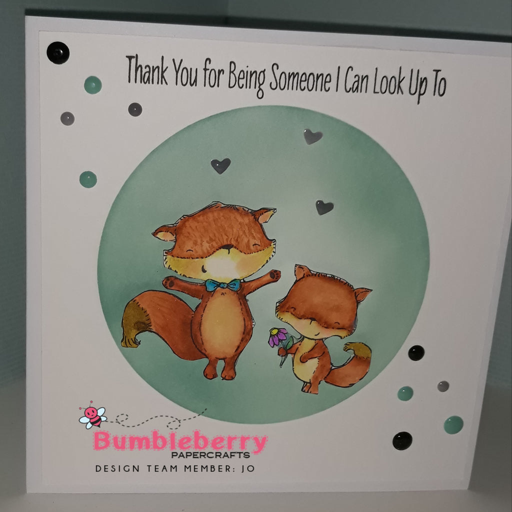 Friendly Foxes de MFT pour créer une carte de fête des pères parfaite pour ces papas, grands-pères et beaux-pères !!! 