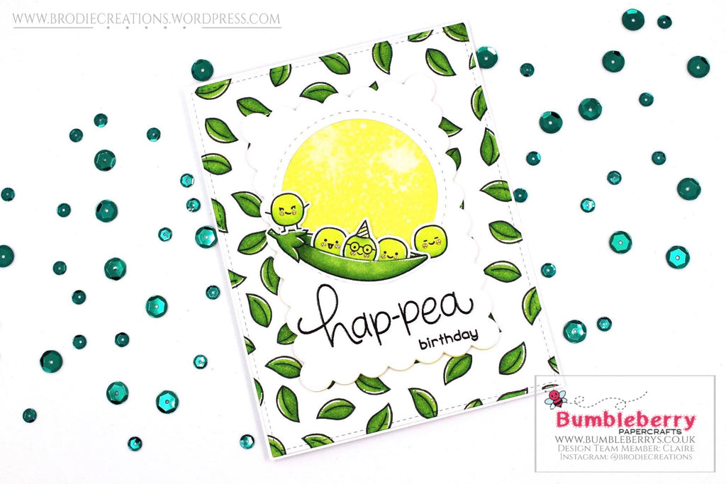 Carte d'anniversaire utilisant le jeu de tampons « Be Hap-Pea » de Lawn Fawn !