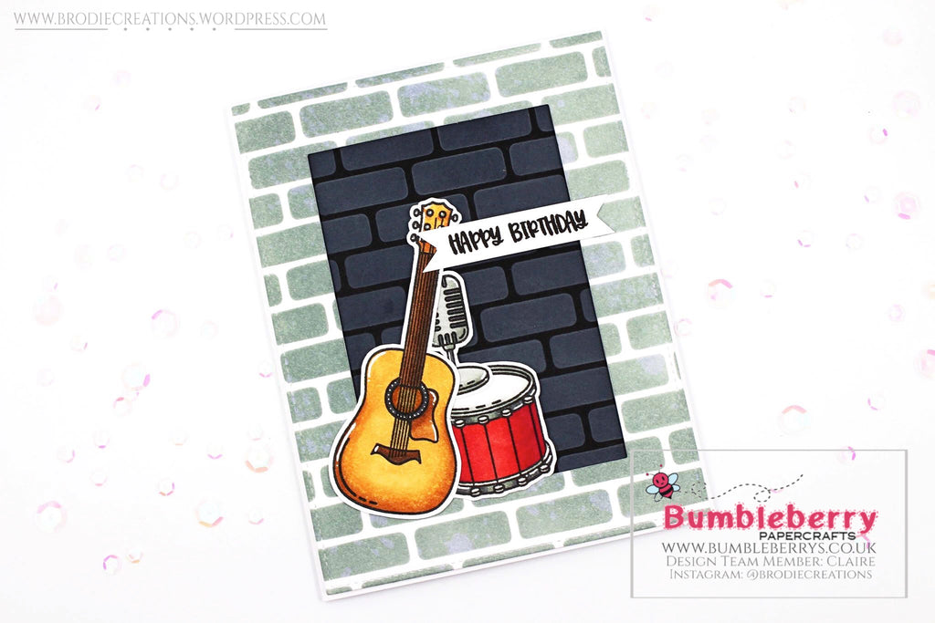 Carte d'anniversaire masculine utilisant le jeu de tampons « Music Speaks » de Honey Bee Stamps !