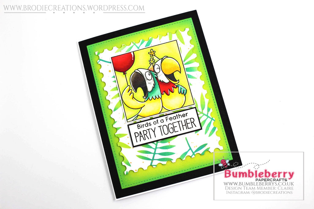 Carte d'anniversaire utilisant des tampons MFT Ensemble de tampons « Picture Perfect Party Animals » !