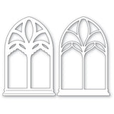 Fenêtre de la cathédrale gothique voûtée 