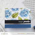 Dynamic Duo : Ensemble de fleurs paradisiaques et de matrices complémentaires