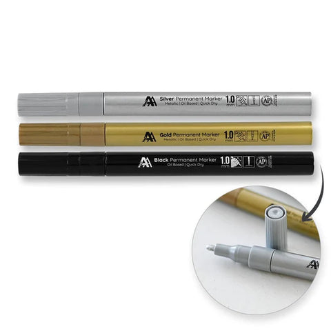 Essential Permanent Markers Set