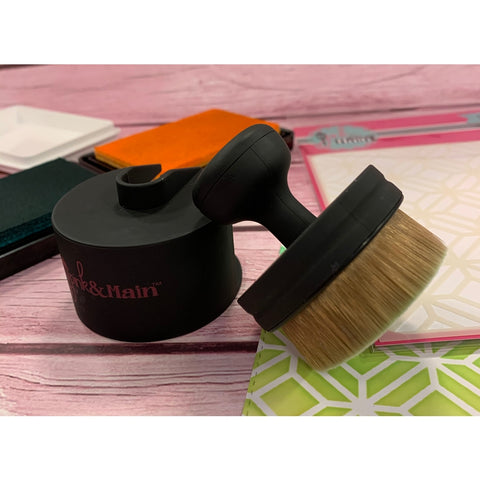 Pink & Main Ergonomic Blender Brush